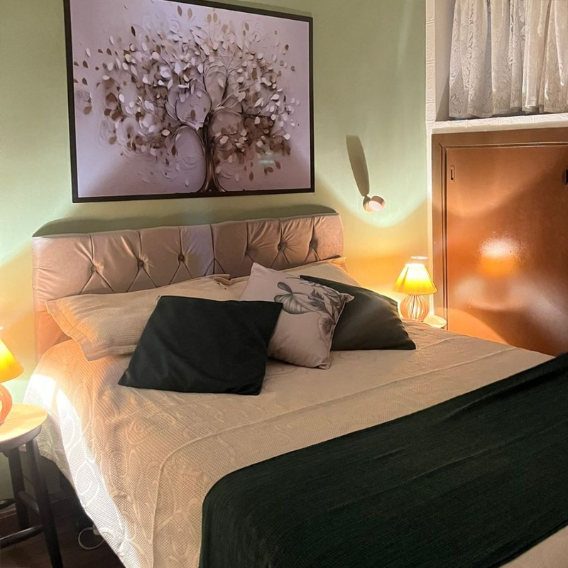 Kit 2 Abajur Clássico Cabeceira Criado Mudo Quarto Madeira Marrom